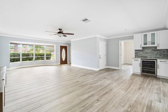 Photo - 1301 SE 14th Dr