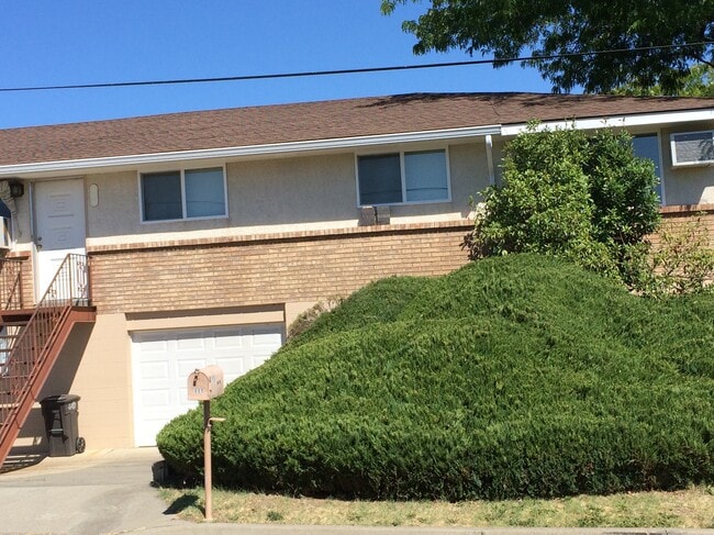 111 N 67th Ave