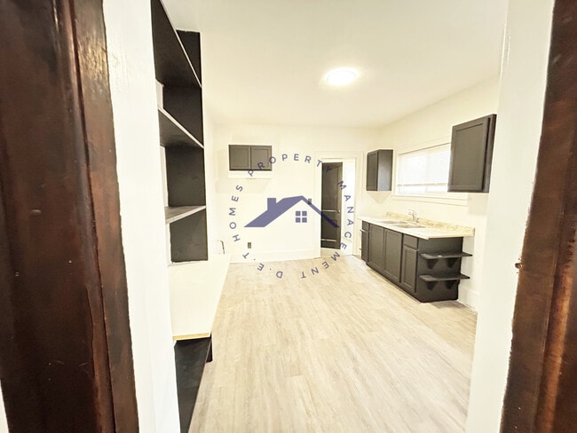 Photo - 3877 Garland St Unidad Upper