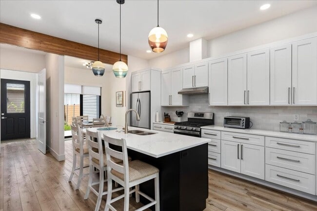 Photo - Downtown Townhouse