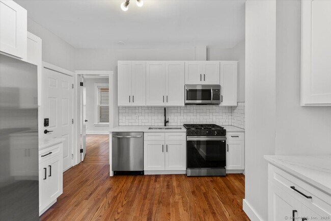 Photo - 36 Maple St Unidad 1
