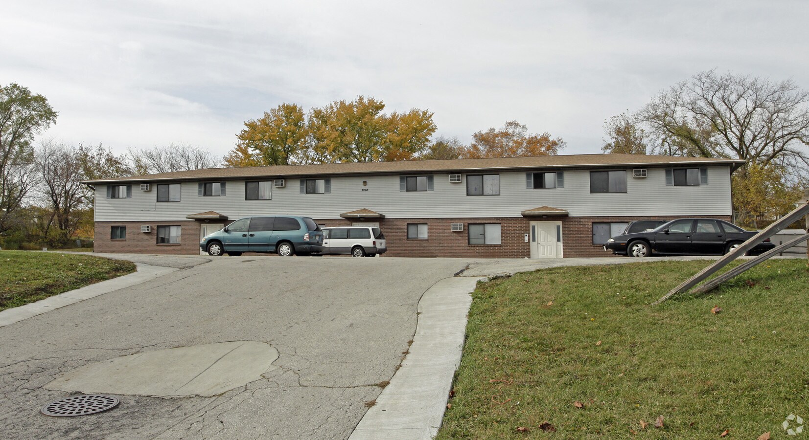 Imperial Heights Apartments - Imperial Heights Apartments