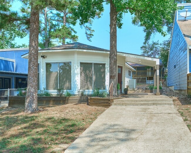 21 Harbour Ln
