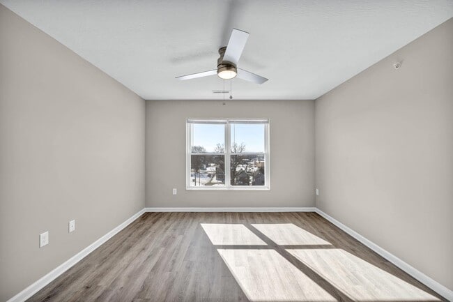 Photo - Newton Family Apartments