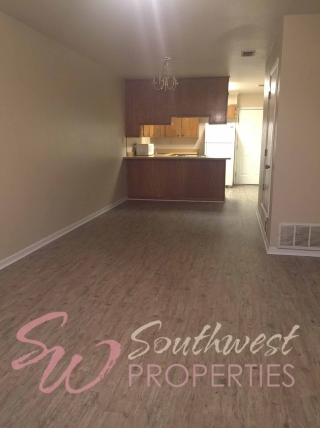 Photo - 3 bedroom 2 bath in an excellent neighborhood Unit A