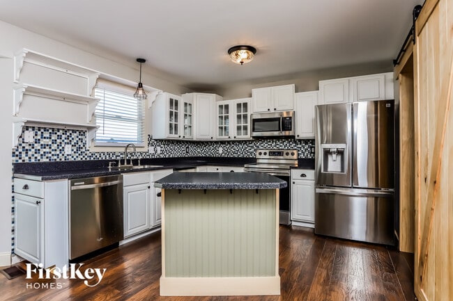 Photo - 3845 Bedford Pointe Dr