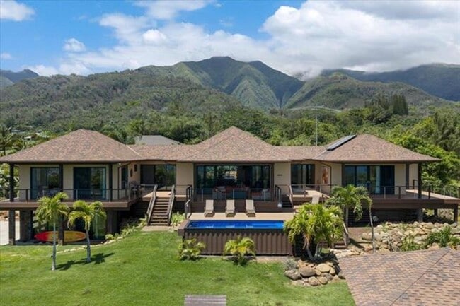 Building Photo - Magnificent Wailuku Country Estate