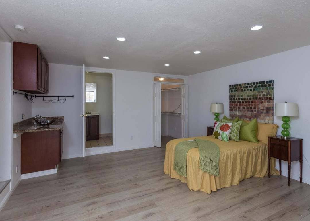 Photo - 2750 Henessy Dr