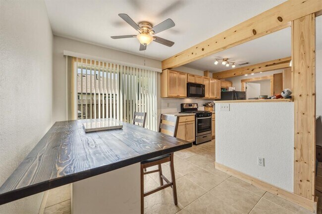 Photo - 513 Texas Ave