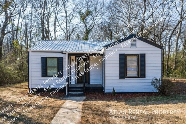 Building Photo - 324 10th Way