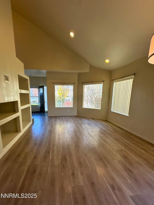 Photo - 5353 Desert Peach Dr