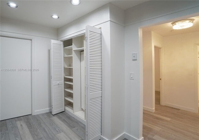 Photo - 3823 Estepona Ave