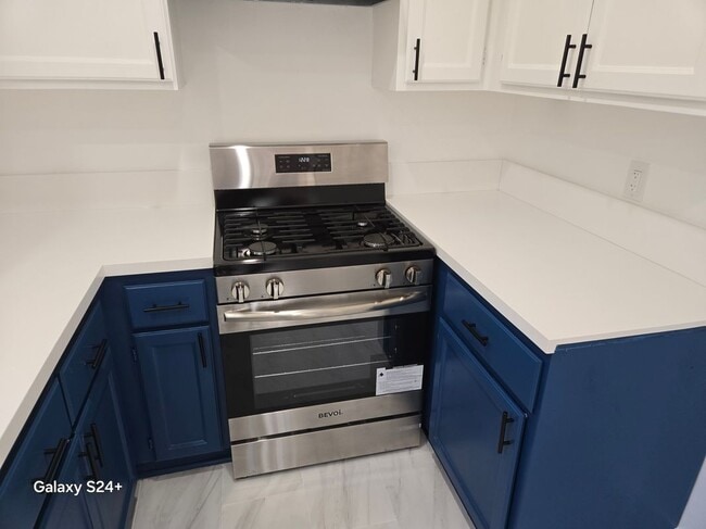 Photo - 1570 N Verdugo Rd