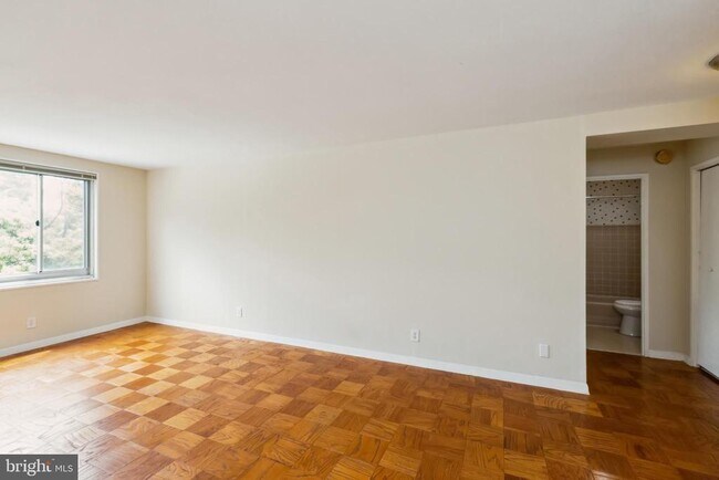Photo - 1900 Lyttonsville Rd Unidad 614