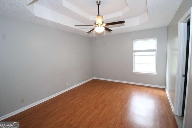 Photo - 208 Woodbridge Rd