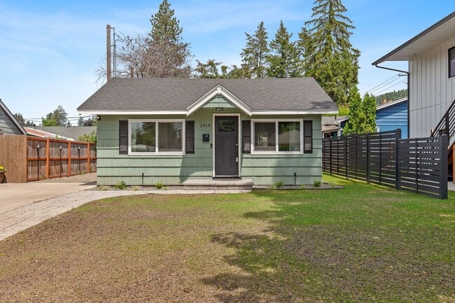 Building Photo - Downtown CDA! Rental
