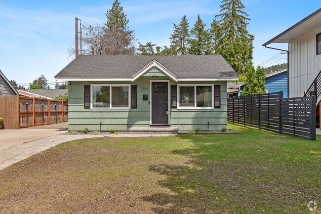 Building Photo - Downtown CDA! Rental