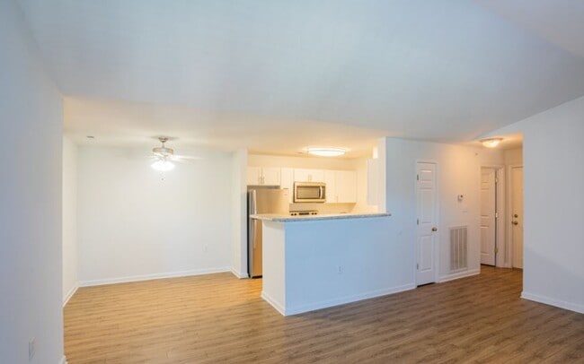 Belmont Landing Apartments