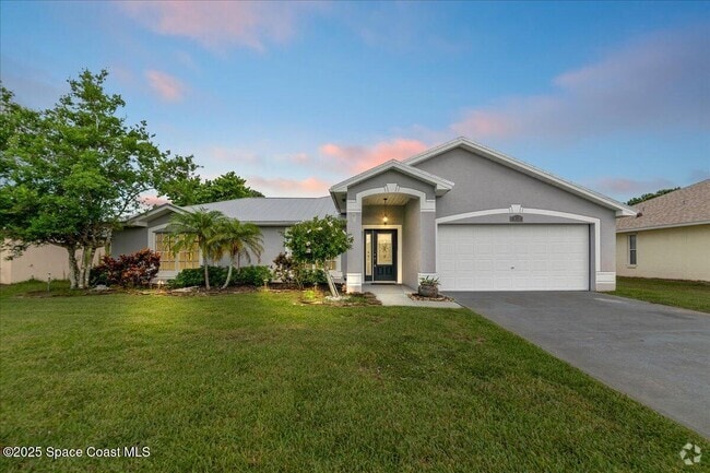 Building Photo - 897 Hunters Creek Dr Rental