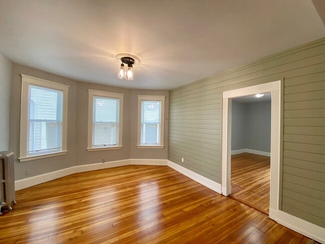 Photo - 56 Mansfield St Unidad #2