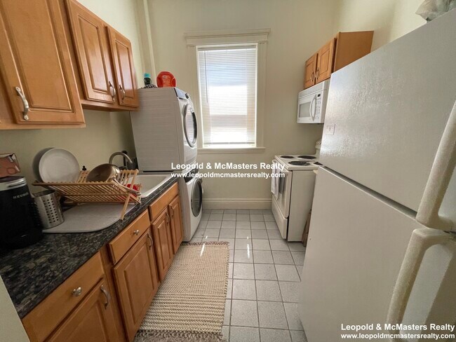 Photo - 112 Queensberry St