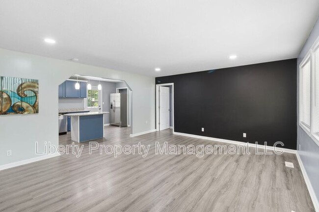 Photo - 6318 Denver Dr