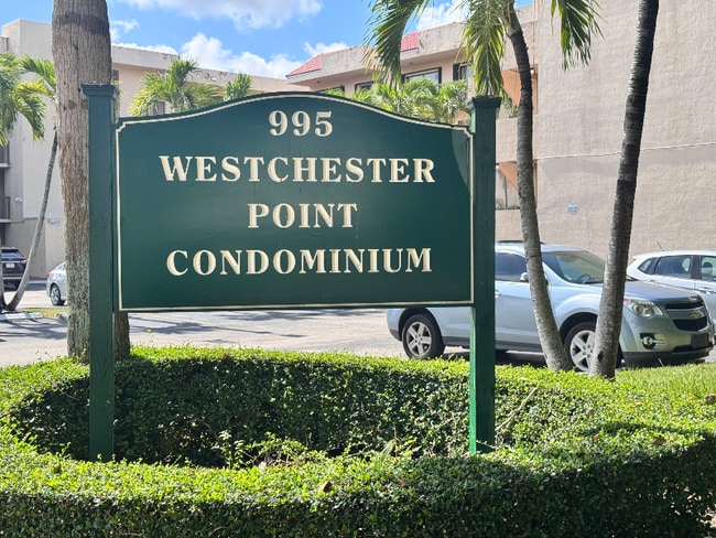 Photo - 995 SW 84th Ave Unidad 209 Rental