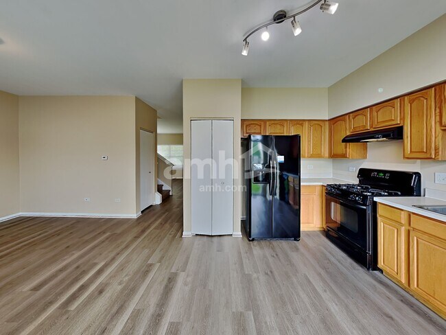 Photo - 4308 Dillon St