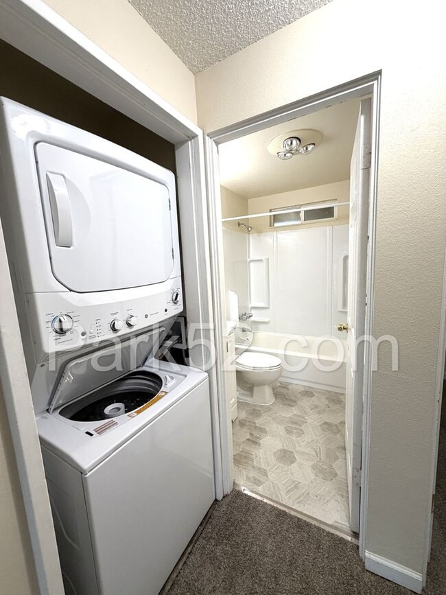 Photo - 1707 Garfield St S Unit 1707