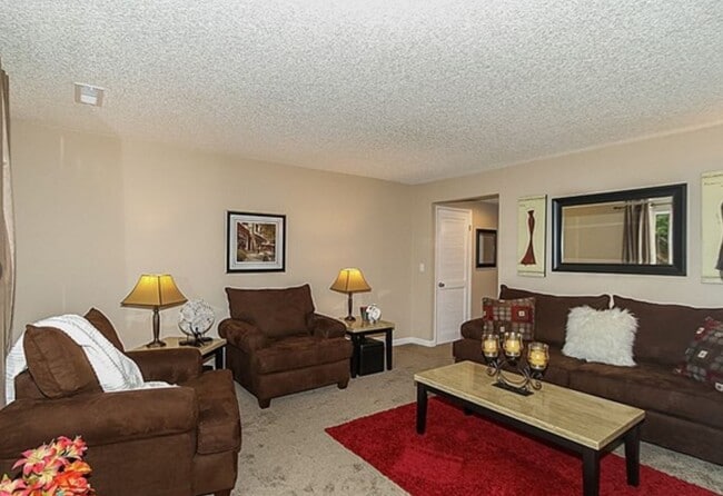 Living Room - 9523 NE 180th St Unit A-104