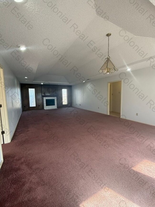 Photo - Spacious 2 bedroom 2 bathroom apartment, equipped with central heat and air, appliances, washer/d...