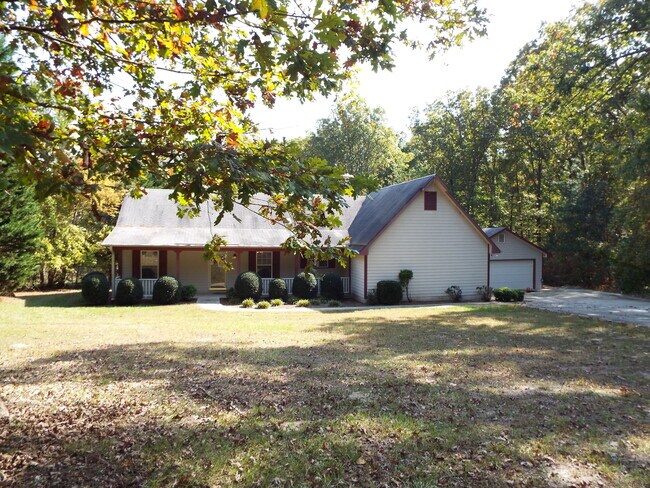 Front View - 110 Gelding Gap Ln House