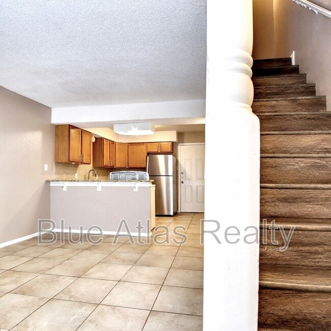 Photo - 408 Noble Ave