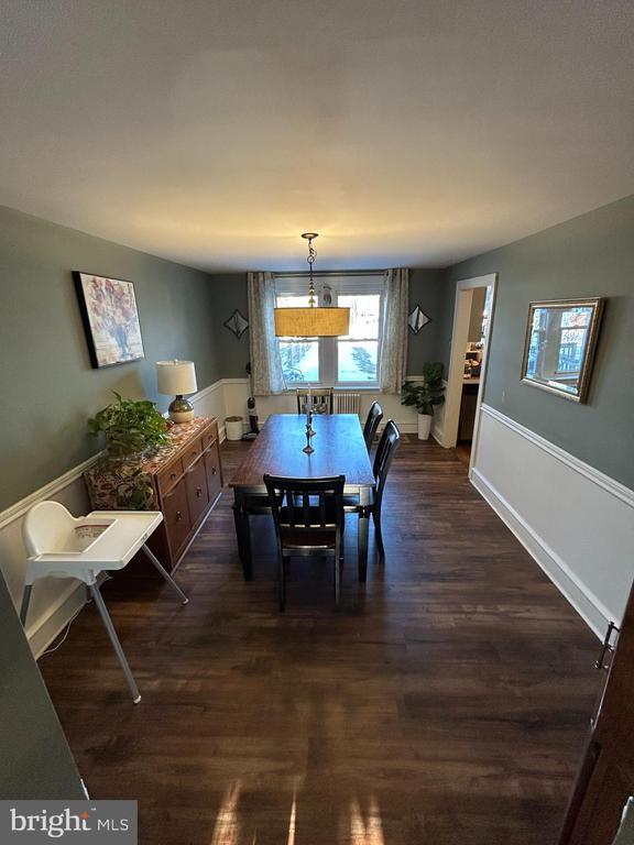 Photo - 520 Ridge St