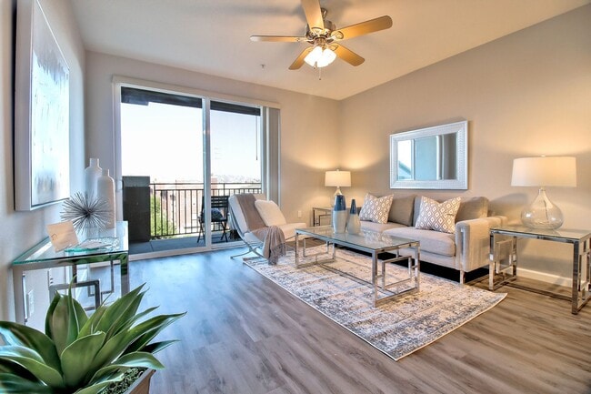 Photo - 809 Auzerais Ave Apartment Unit #308