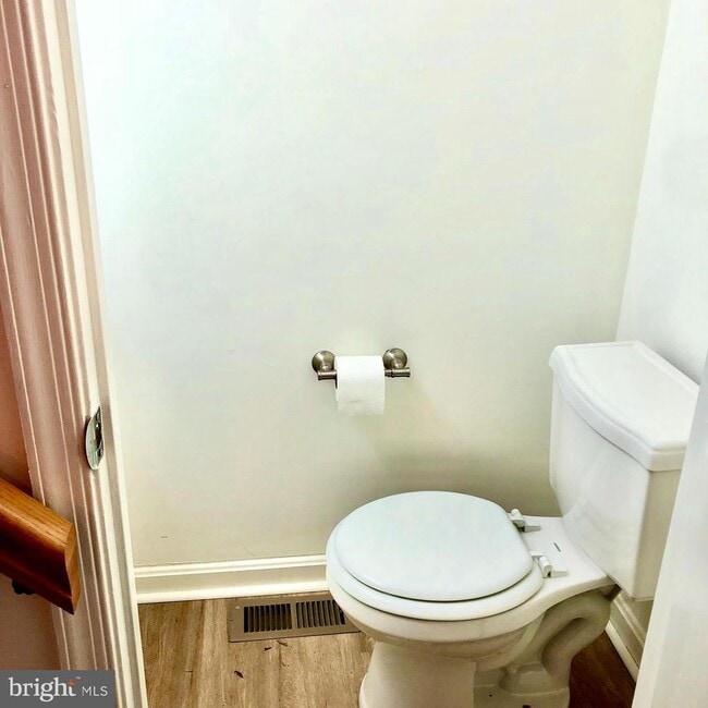 Photo - 130 Remington Cir