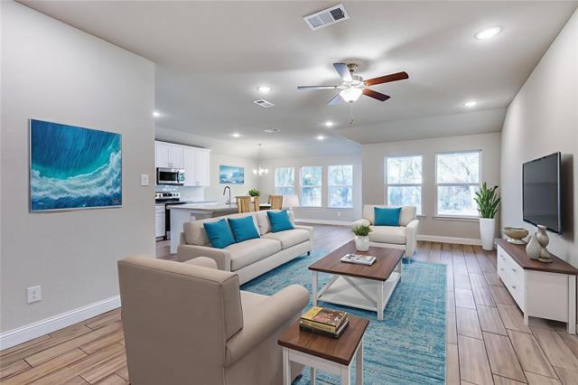 Photo - 1450 Eastchase Pkwy