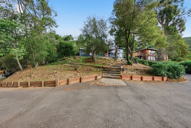 Photo - 5100 Leona St