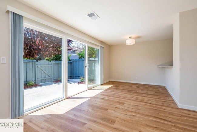 Photo - Beautiful 2 Bedroom Condo | Attached Garage | Washer/Dryer