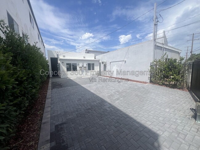 5512 N Long Beach Blvd Unit A