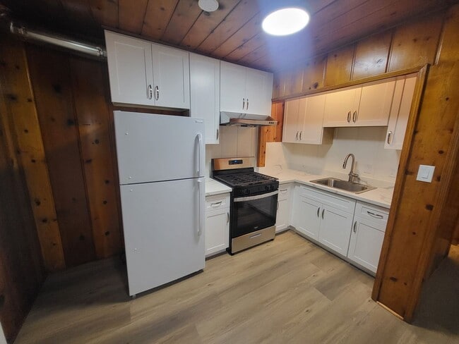 Photo - 612-614 S. Minnesota Street Unit MIN0612 1/2