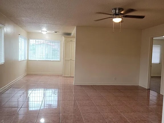 Photo - 3732 Live Oak St