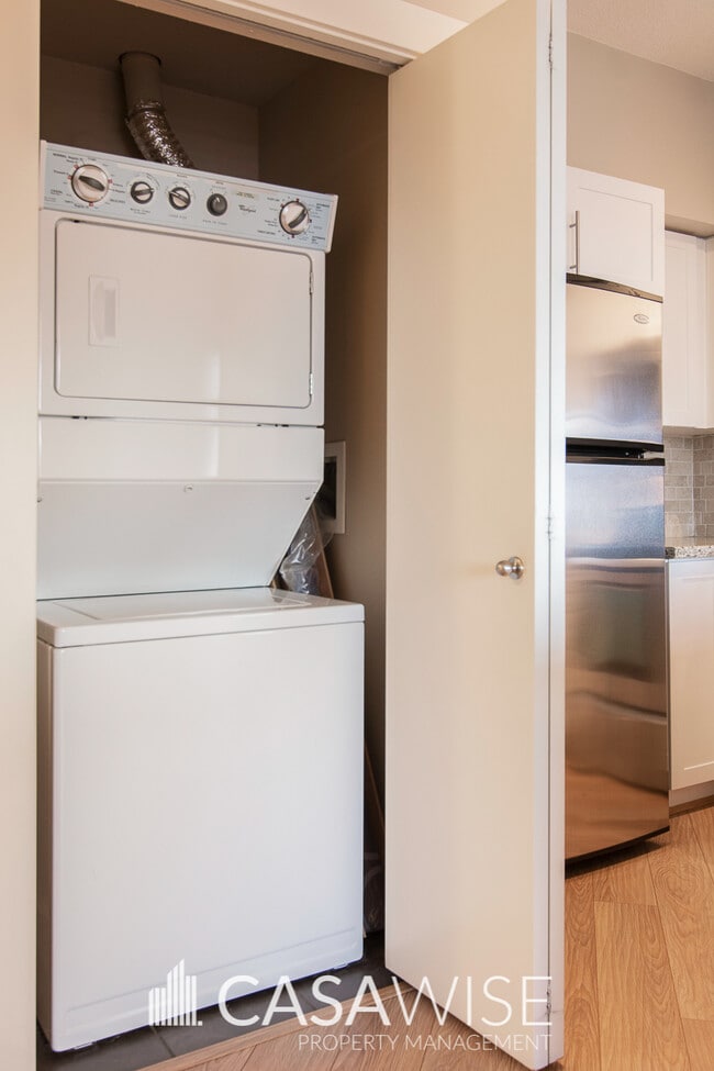 Photo - 10136-2104 104 St NW