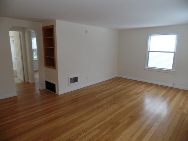 Photo - Mill Company Gardens Apartments