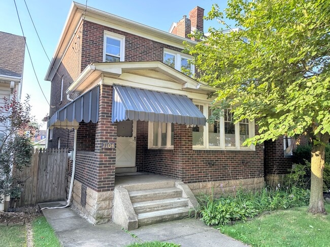 Building Photo - 7104 Schoyer Ave