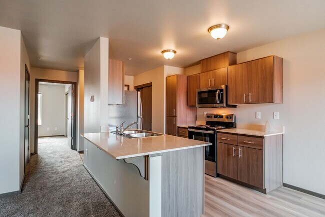 4 Corners Apartments