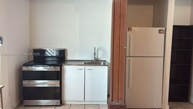 Photo - 5950 NW 114th St