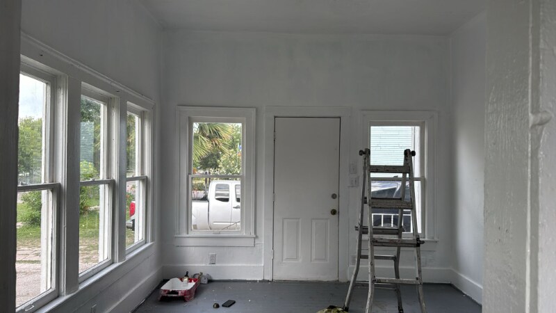 Photo - 201-203-203 E Washington Ave Unit 205-Apt 1