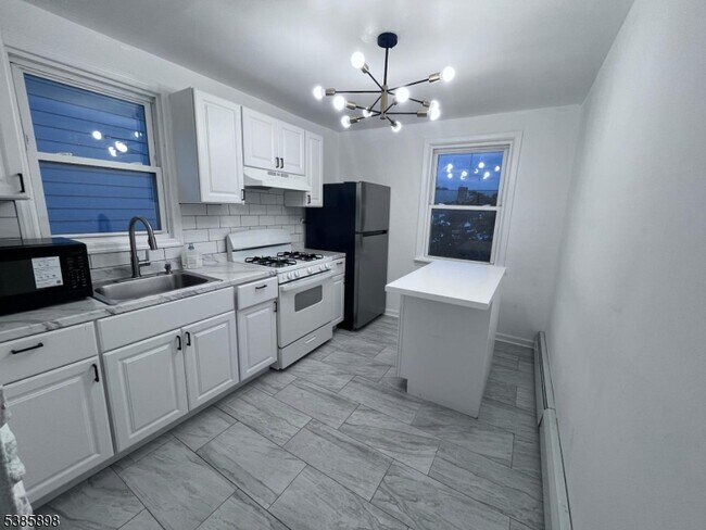 Photo - 205 N 16th St Unidad 1