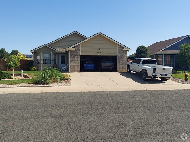 Building Photo - 4019 Maverick Ln Rental